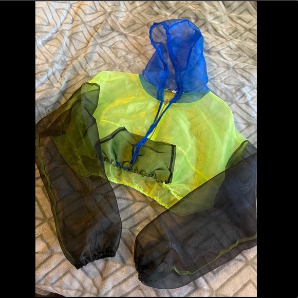 Royal blue romper with crop top cover over - Picture 2 of 4